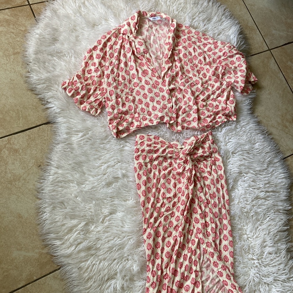 Zara Pink Floral Skirt Set - Picture 2 of 5